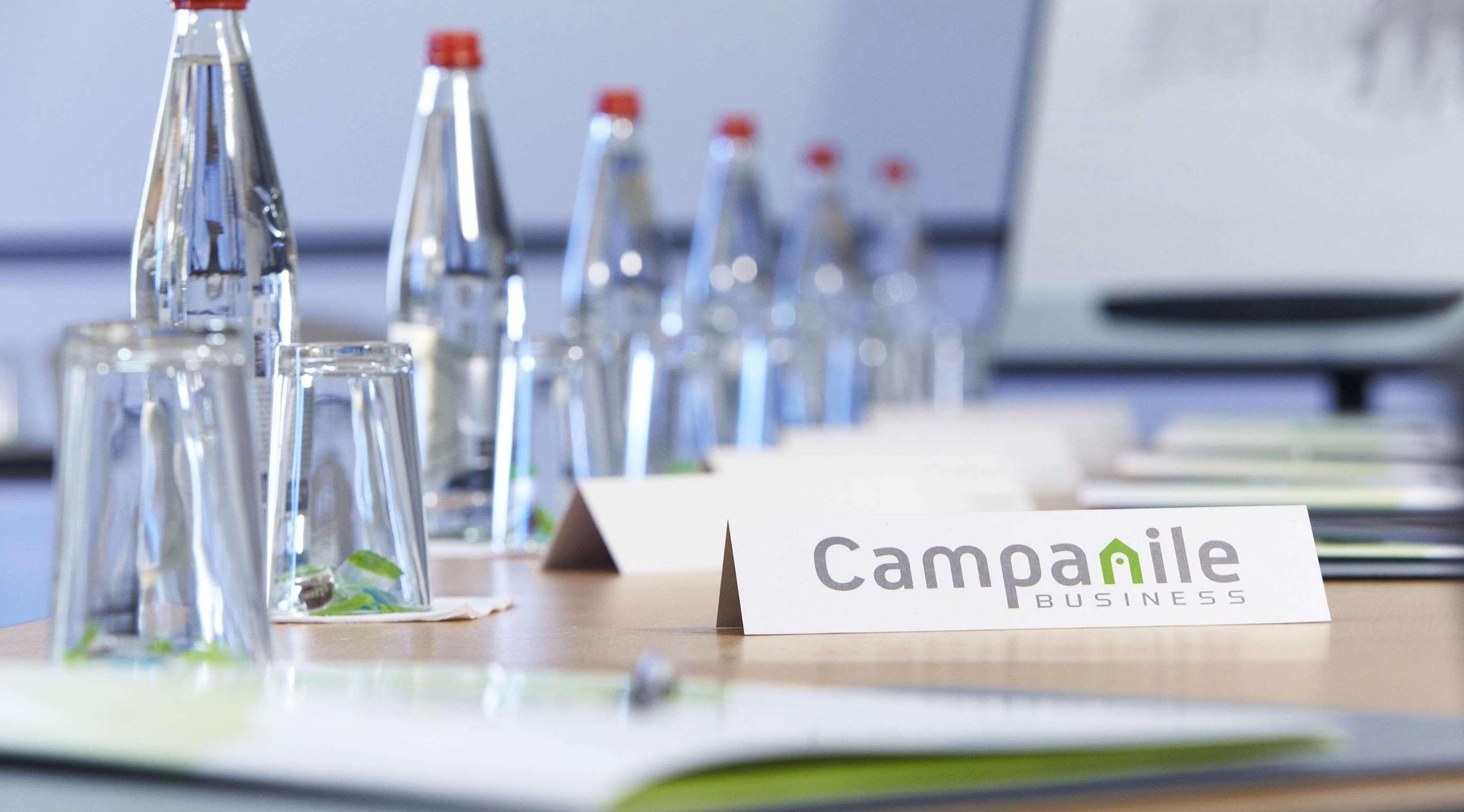 Campanile Evry Ouest - Corbeil Essonnes Hotel Kültér fotó