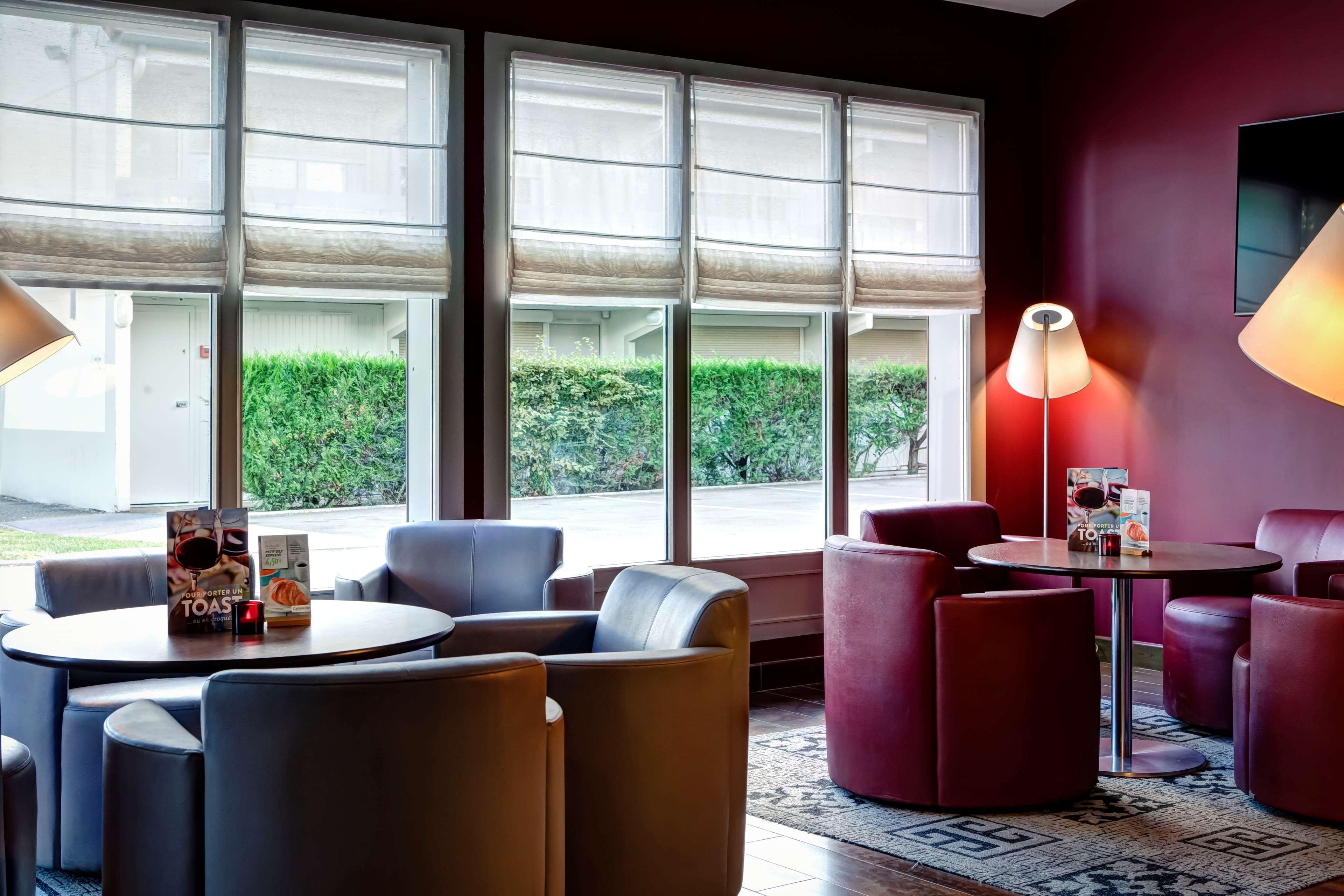 Campanile Evry Ouest - Corbeil Essonnes Hotel Kültér fotó
