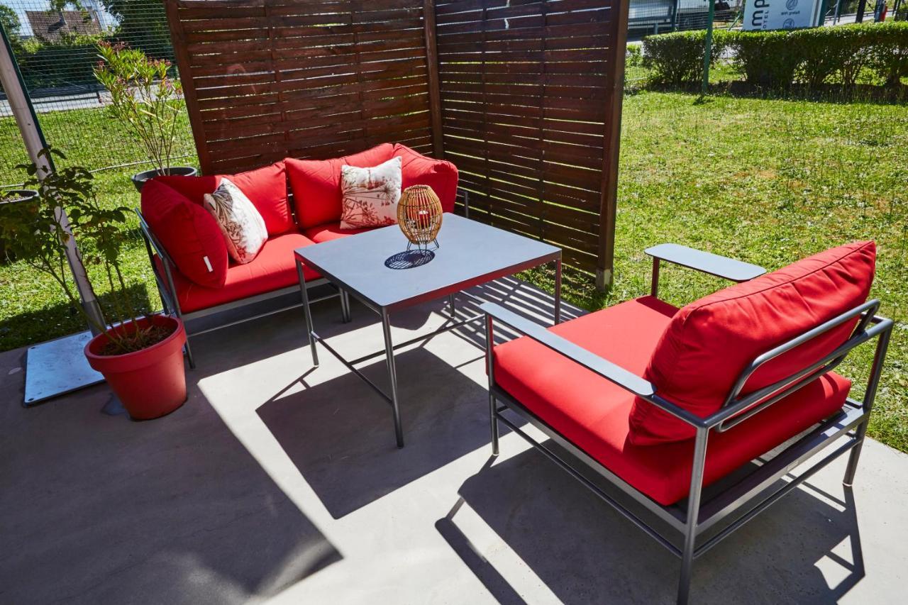 Campanile Evry Ouest - Corbeil Essonnes Hotel Kültér fotó