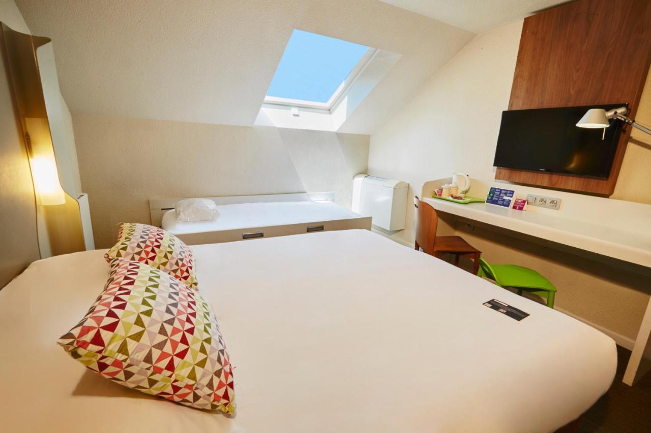 Campanile Evry Ouest - Corbeil Essonnes Hotel Kültér fotó