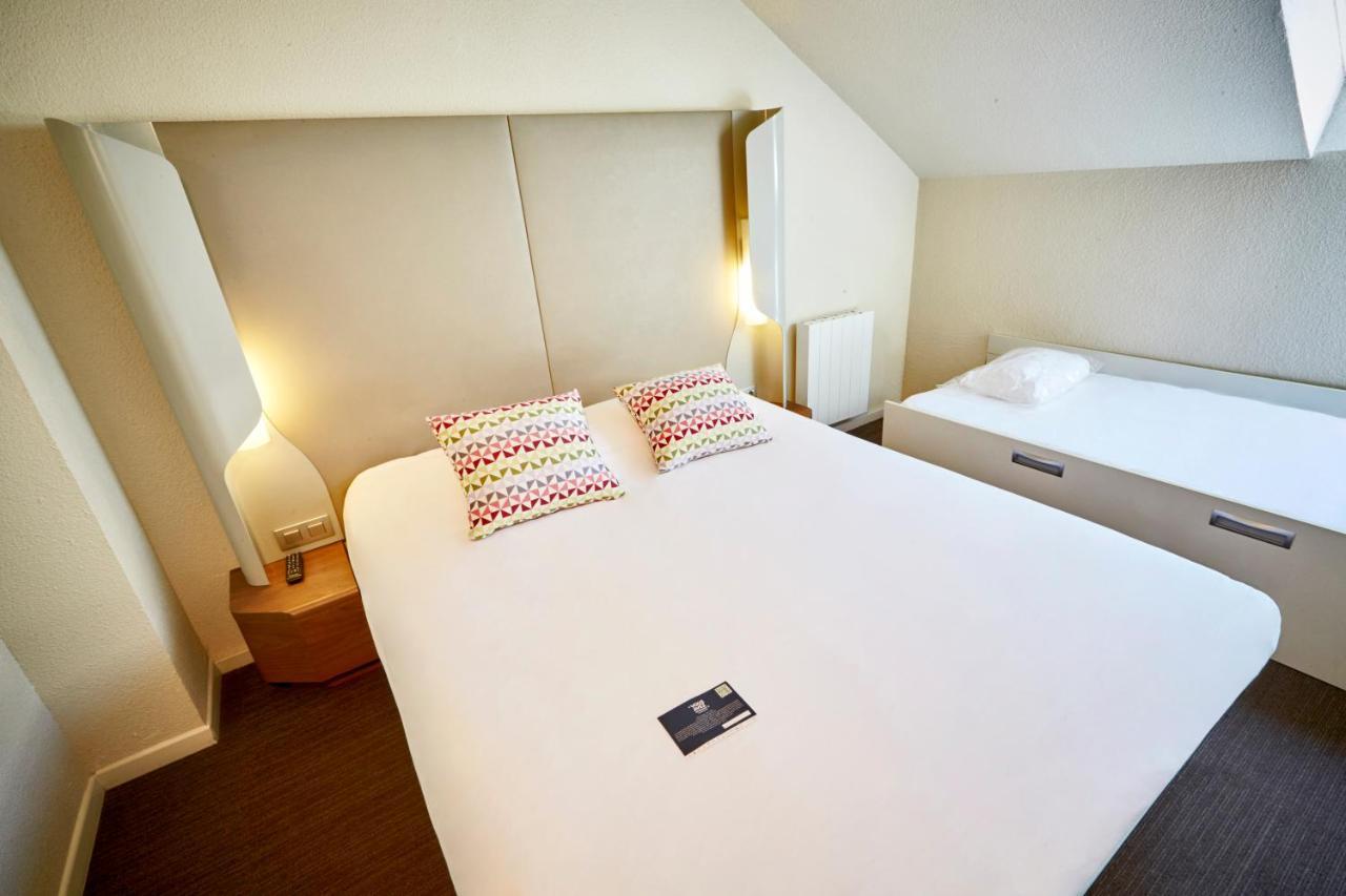 Campanile Evry Ouest - Corbeil Essonnes Hotel Kültér fotó