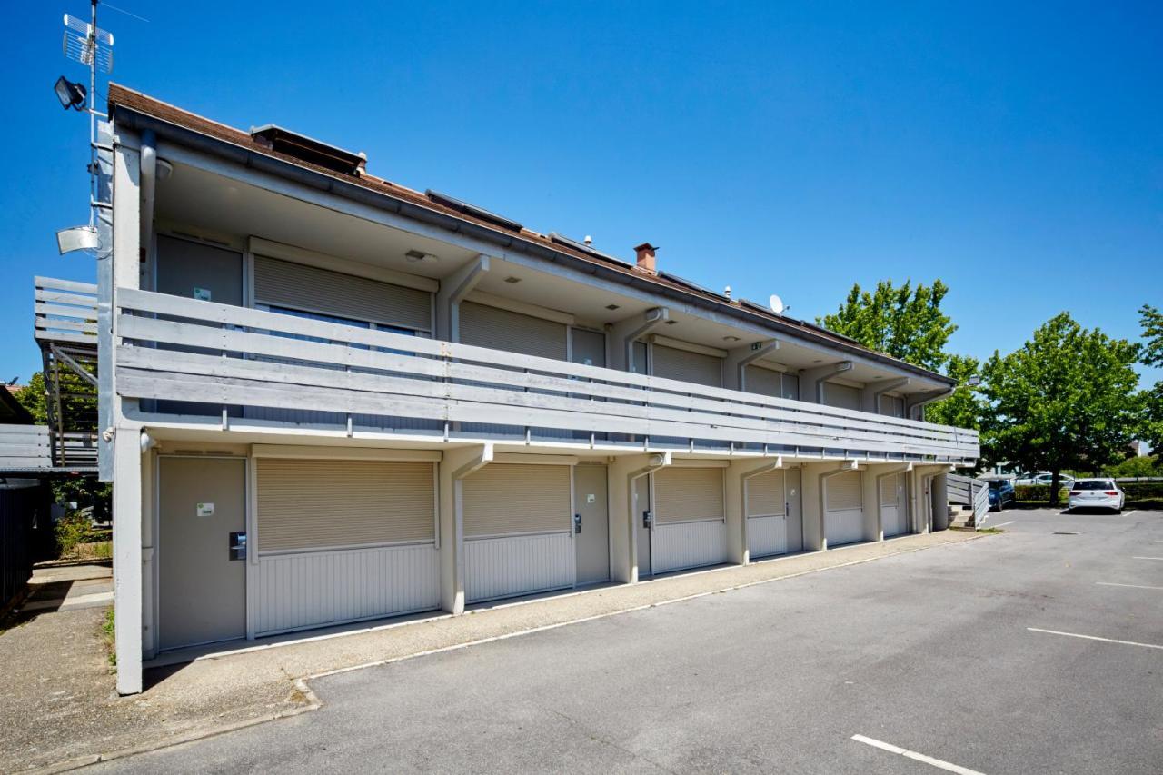 Campanile Evry Ouest - Corbeil Essonnes Hotel Kültér fotó
